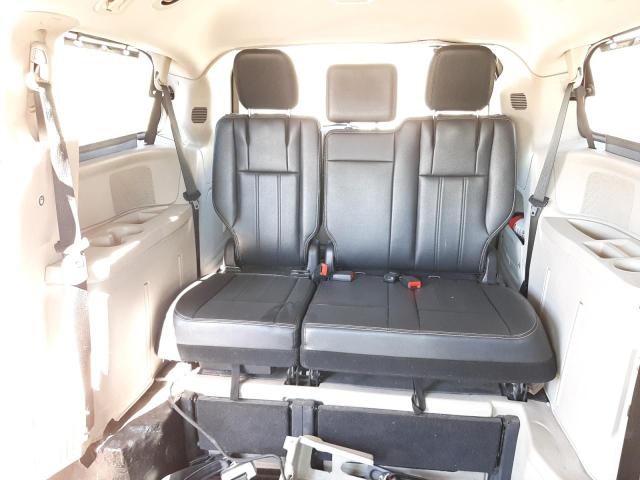 2A4RR8DG2BR703105 - 2011 CHRYSLER TOWN & COU TOURING L MAROON photo 10