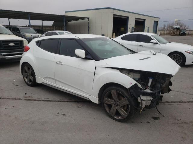 KMHTC6AE1FU231259 - 2015 HYUNDAI VELOSTER TURBO WHITE photo 4