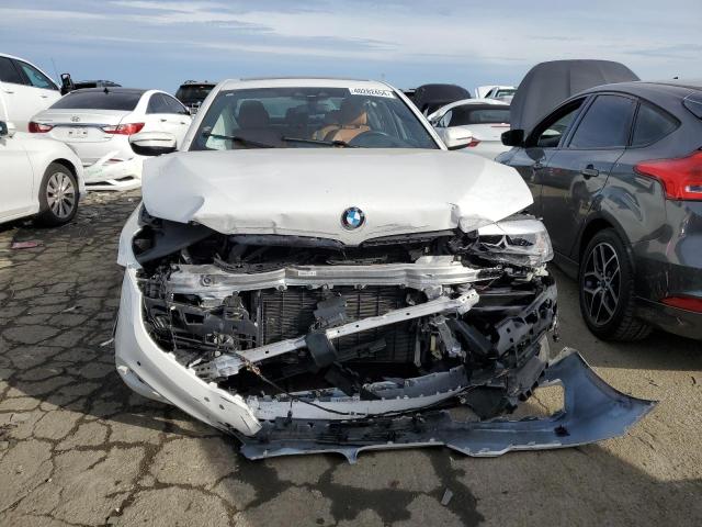WBAJE5C57KWW15622 - 2019 BMW 540 I WHITE photo 5