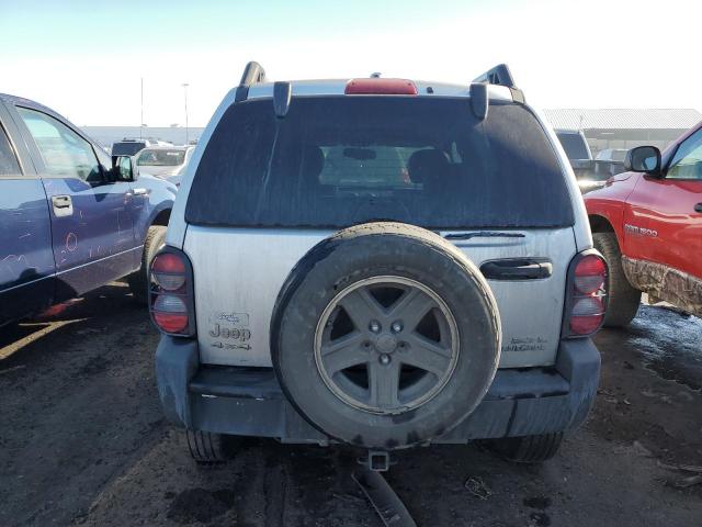 1J4GL38K45W535943 - 2005 JEEP LIBERTY RENEGADE SILVER photo 6