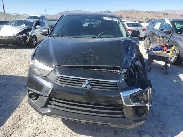 JA4AP3AU2HZ056574 - 2017 MITSUBISHI OUTLANDER ES შავი ფოტო 5