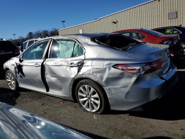 4T1L11AK5LU927150 - 2020 TOYOTA CAMRY LE SILVER photo 2