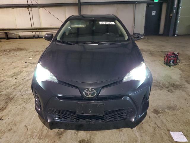 5YFBURHE2HP703036 - 2017 TOYOTA COROLLA L BLACK photo 5