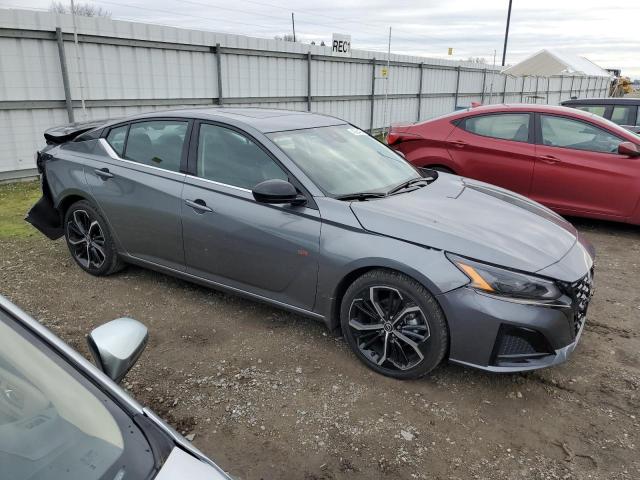 1N4BL4CV5PN348183 - 2023 NISSAN ALTIMA SR GRAY photo 4