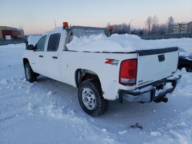 1GT120CG7CF167075 - 2012 GMC SIERRA K2500 SLE WHITE photo 2