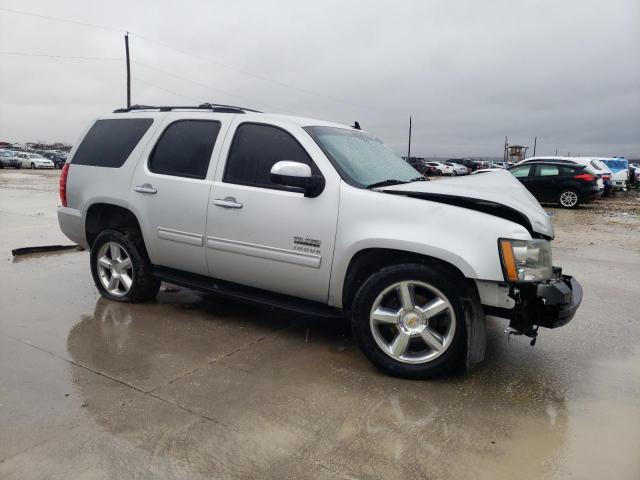 1GNSCAE02BR378471 - 2011 CHEVROLET TAHOE C1500  LS SILVER photo 4