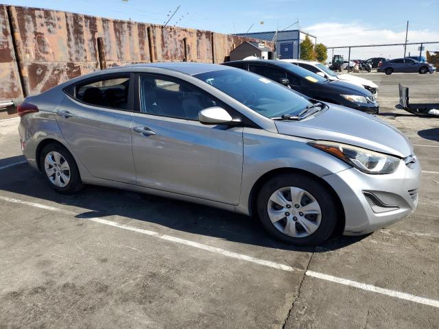 5NPDH4AE5GH748493 - 2016 HYUNDAI ELANTRA SE GRAY photo 4