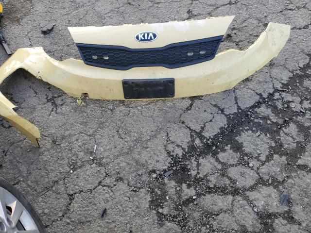 KNADM4A36G6539376 - 2016 KIA RIO LX YELLOW photo 12