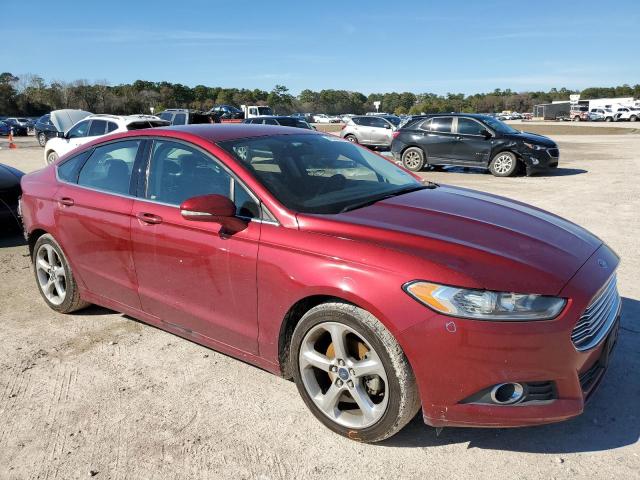 3FA6P0H78FR159824 - 2015 FORD FUSION SE RED photo 4