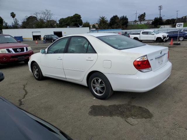 4T1BE32K76U729944 - 2006 TOYOTA CAMRY LE WHITE photo 2