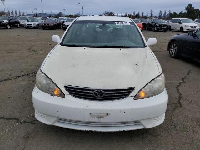 4T1BE32K76U729944 - 2006 TOYOTA CAMRY LE WHITE photo 5