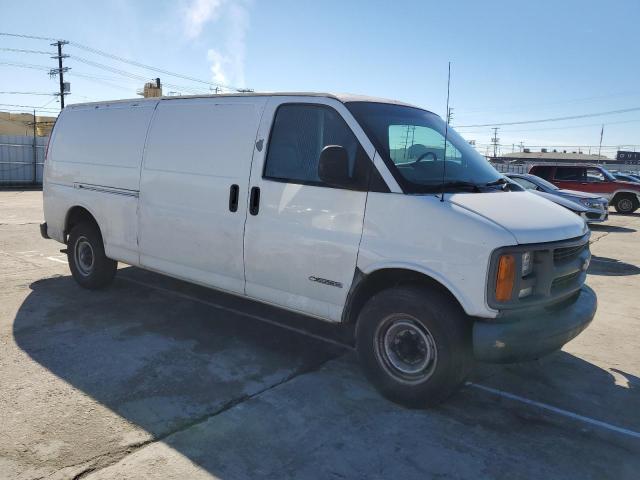 1GCHG39R711114851 - 2001 CHEVROLET EXPRESS G3 WHITE photo 4