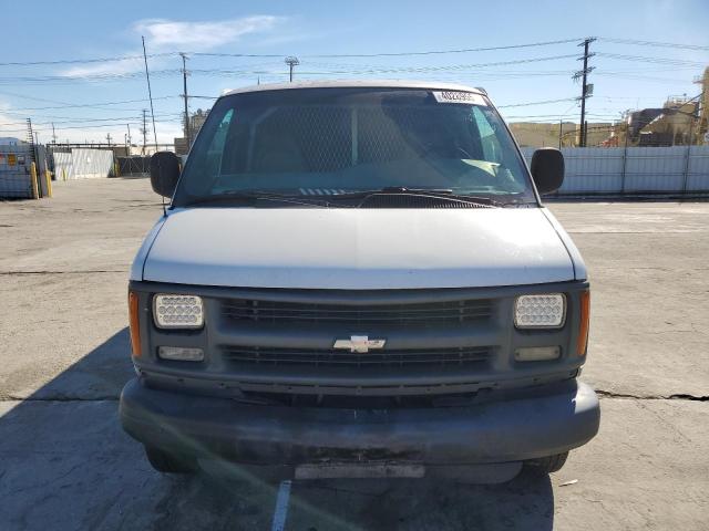 1GCHG39R711114851 - 2001 CHEVROLET EXPRESS G3 WHITE photo 5