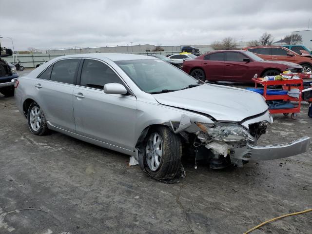 4T4BF3EK2BR171929 - 2011 TOYOTA CAMRY BASE SILVER photo 4