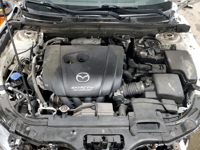 3MZBN1U7XJM233077 - 2018 MAZDA 3 SPORT WHITE photo 11