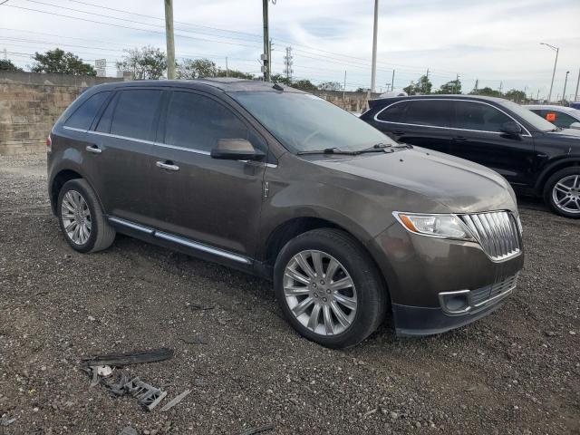 2LMDJ6JKXBBJ21914 - 2011 LINCOLN MKX GREEN photo 4