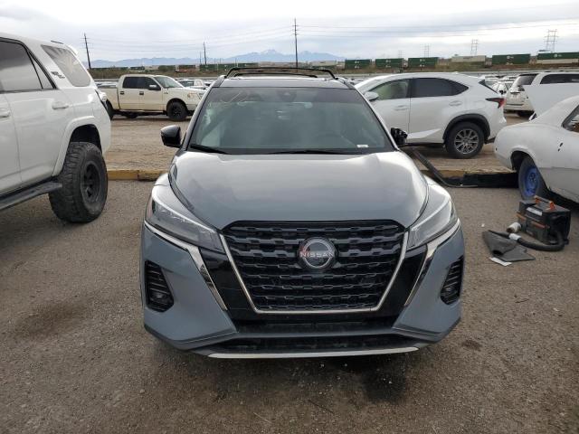 3N1CP5DV0NL517386 - 2022 NISSAN KICKS SR GRAY photo 5