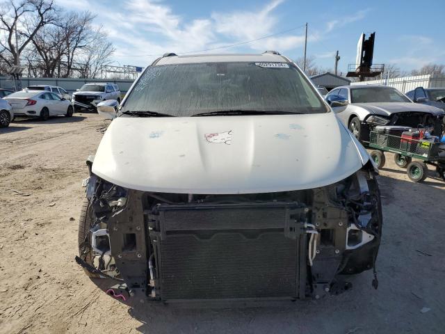 2C4RC1GG3JR320542 - 2018 CHRYSLER PACIFICA LIMITED WHITE photo 5