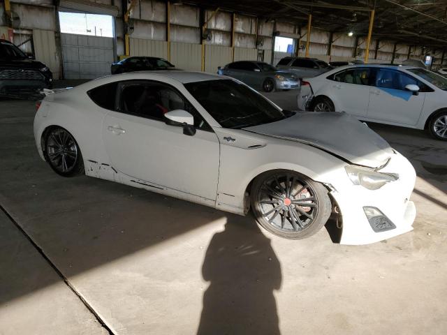 JF1ZNAA18E8704001 - 2014 TOYOTA SCION FR-S თეთრი ფოტო 4
