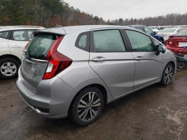 3HGGK5H86JM721746 - 2018 HONDA FIT EX SILVER photo 3