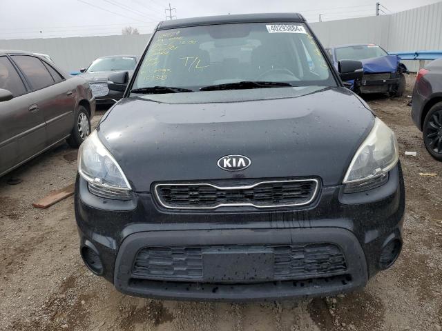 KNDJT2A62D7755870 - 2013 KIA SOUL + BLACK photo 5