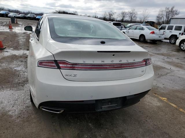 3LN6L2GK2DR815628 - 2013 LINCOLN MKZ WHITE photo 6