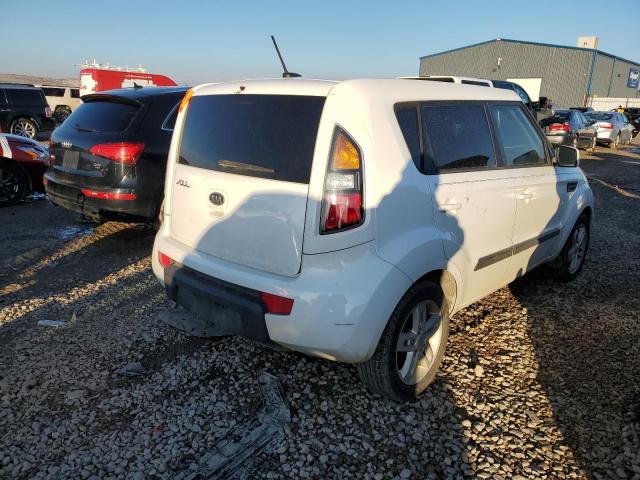 KNDJT2A21B7286474 - 2011 KIA SOUL + WHITE photo 3