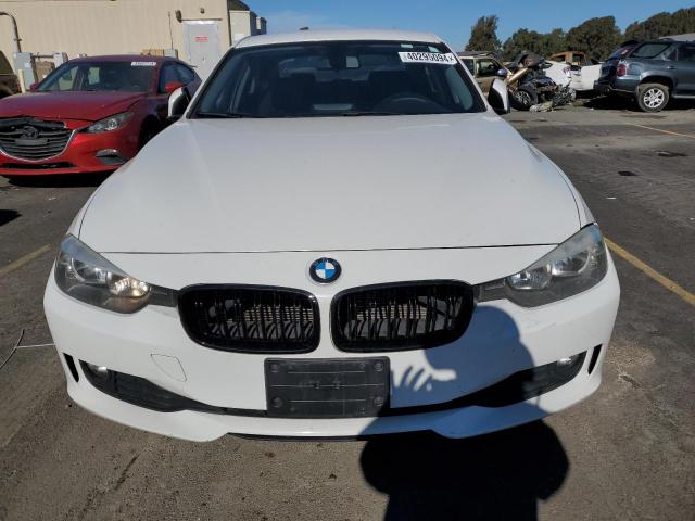 WBA3B1C57DK130546 - 2013 BMW 320 I WHITE photo 5