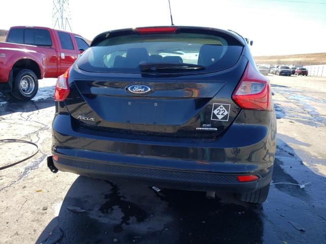 1FADP3K24EL381747 - 2014 FORD FOCUS SE BLACK photo 6