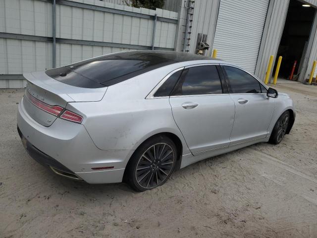 3LN6L2GK0DR811352 - 2013 LINCOLN MKZ SILVER photo 3