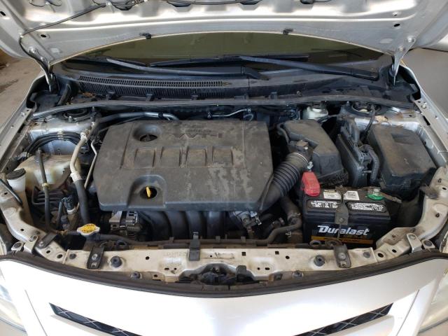 5YFBU4EEXDP202588 - 2013 TOYOTA COROLLA BASE SILVER photo 11