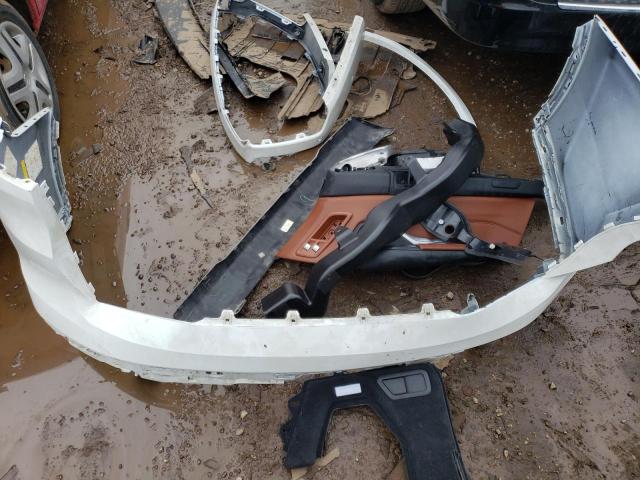 5UXCX4C55KLS37557 - 2019 BMW X7 XDRIVE50I WHITE photo 13