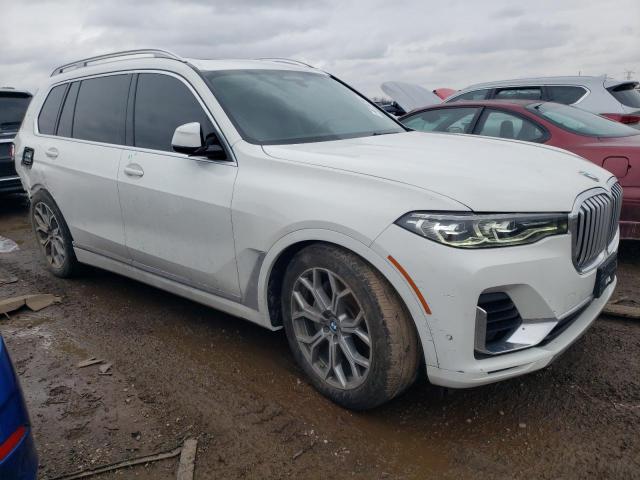 5UXCX4C55KLS37557 - 2019 BMW X7 XDRIVE50I WHITE photo 4