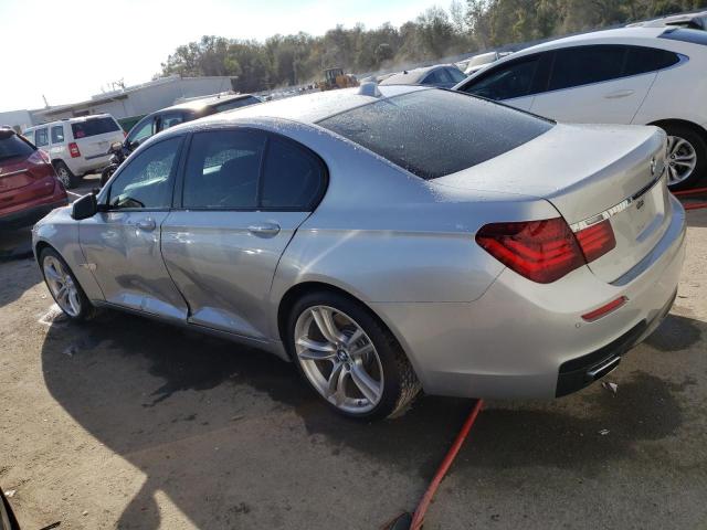 WBAYA8C5XED228476 - 2014 BMW 750 I SILVER photo 2