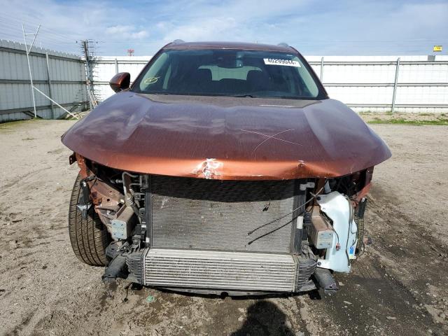 LRBFZNR44ND111121 - 2022 BUICK ENVISION ESSENCE Turuncu fotoğraf 5