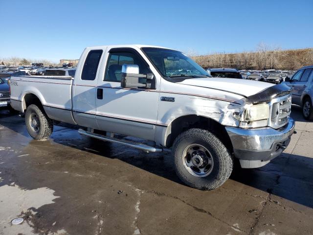 1FTNX21S12EB71942 - 2002 FORD F250 SUPER DUTY WHITE photo 4