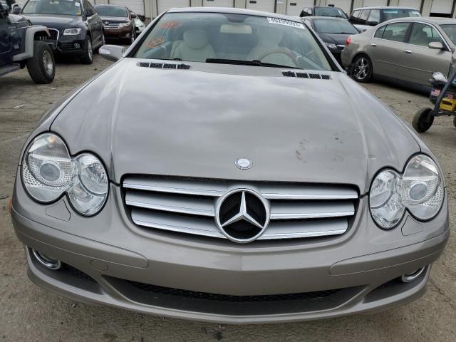 WDBSK71F47F132277 - 2007 MERCEDES-BENZ SL 550 SILVER photo 5