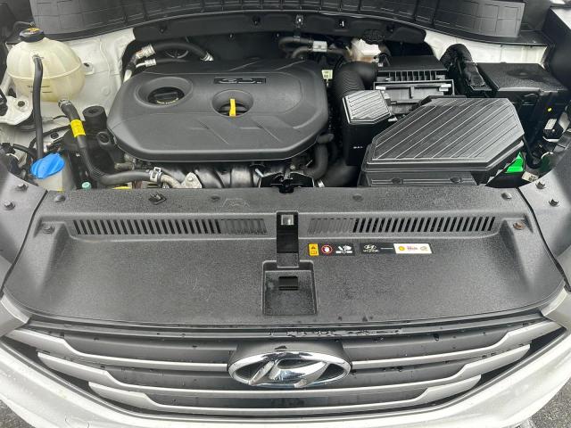 KM8J3CA48JU739329 - 2018 HYUNDAI TUCSON SEL WHITE photo 9