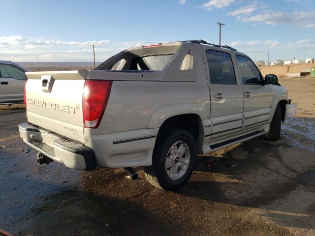 3GNEC12Z26G230147 - 2006 CHEVROLET AVALANCHE C1500 WHITE photo 3