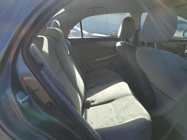 2T1BU4EE2CC917136 - 2012 TOYOTA COROLLA BASE GRAY photo 10