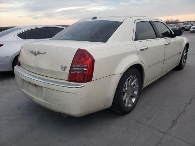 2C3KA63H36H115887 - 2006 CHRYSLER 300C WHITE photo 4