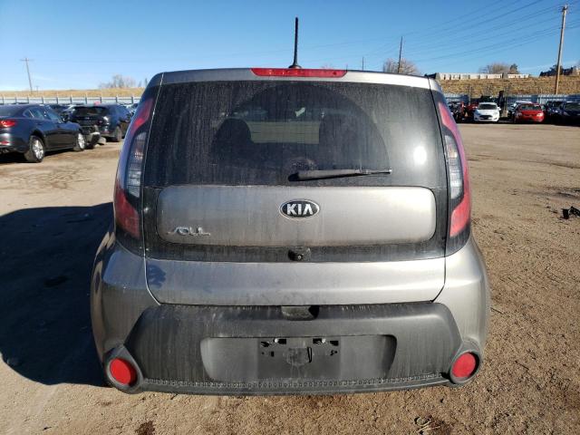 KNDJN2A27G7397239 - 2016 KIA SOUL GRAY photo 6