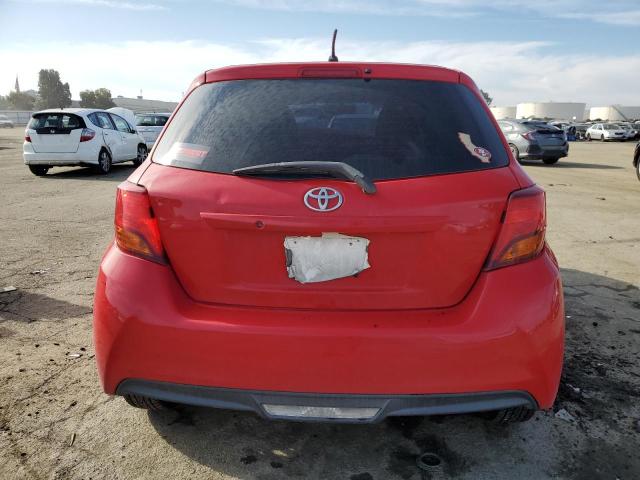 VNKKTUD35FA048471 - 2015 TOYOTA YARIS RED photo 6