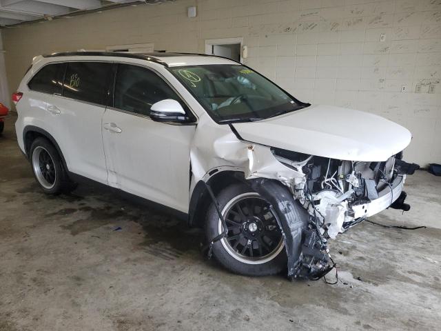 5TDKZRFH9KS555772 - 2019 TOYOTA HIGHLANDER SE WHITE photo 4