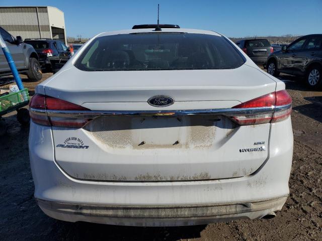 3FA6P0LU5HR356319 - 2017 FORD FUSION SE HYBRID WHITE photo 6