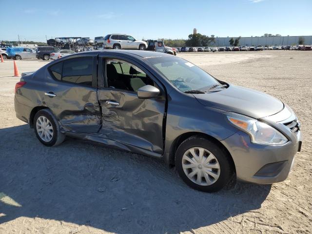 3N1CN7AP7HL826896 - 2017 NISSAN VERSA S GRAY photo 4