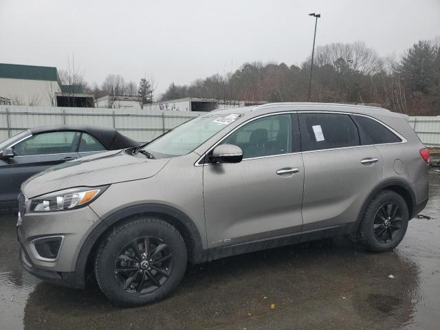 2017 KIA SORENTO LX, 