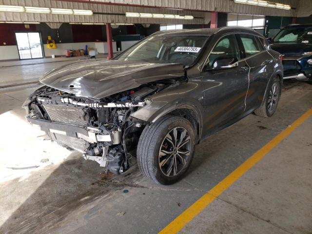 SJKCH5CRXHA016089 - 2017 INFINITI QX30 BASE GRAY photo 1