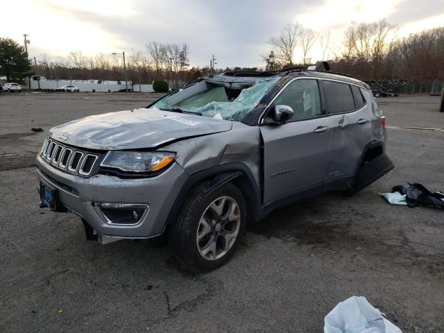 3C4NJDCB7JT114279 - 2018 JEEP COMPASS LIMITED SILVER photo 1