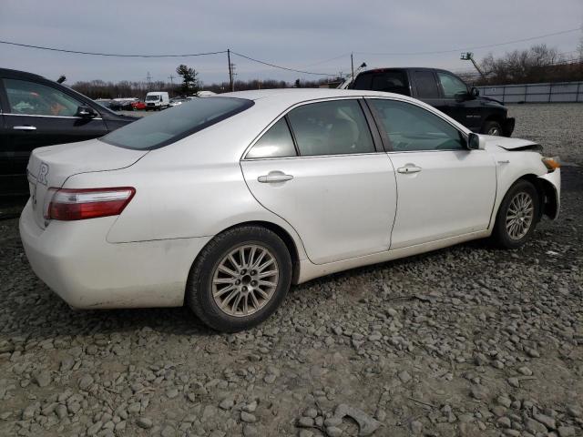 4T1BB46K67U016088 - 2007 TOYOTA CAMRY HYBRID WHITE photo 3